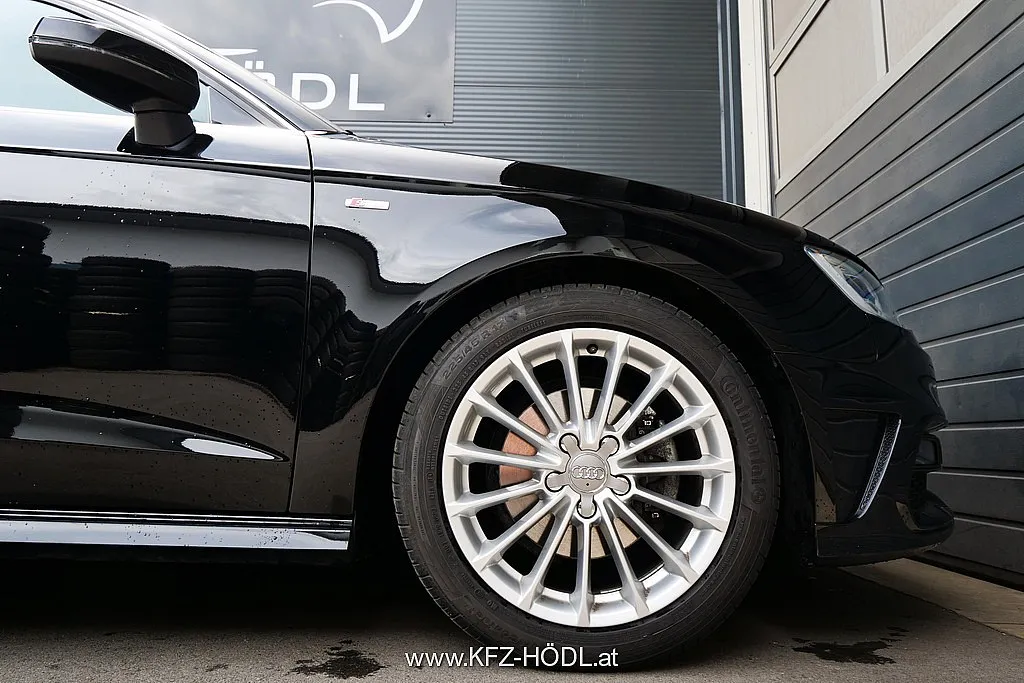 Audi A3 SB 1,4 TFSI COD Intense Image 7