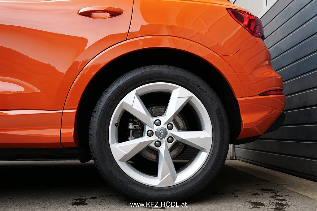 Audi Q3 35 TFSI S-tronic advanced Image 8
