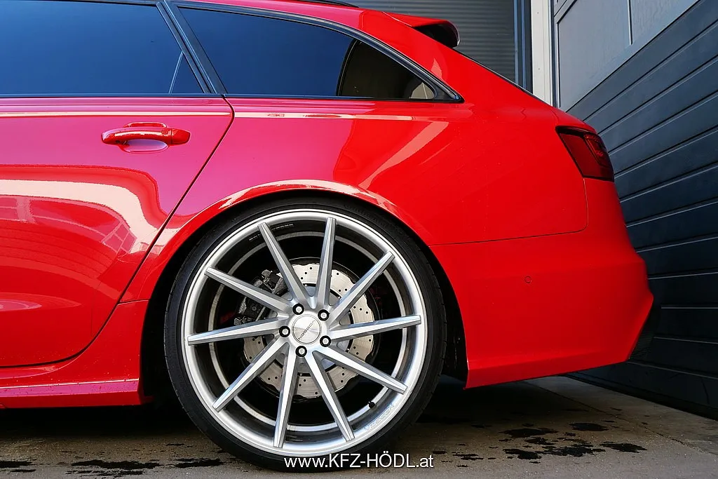 Audi RS6 Avant 4,0 TFSI quattro Aut. Thumbnail 8