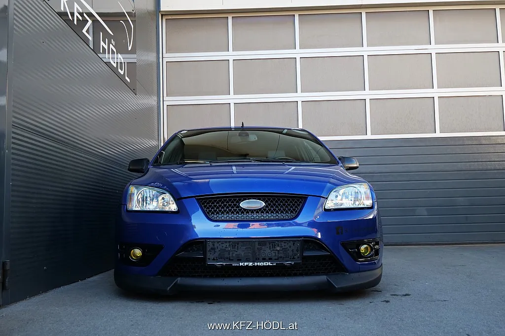Ford Focus ST 2,5 Image 3