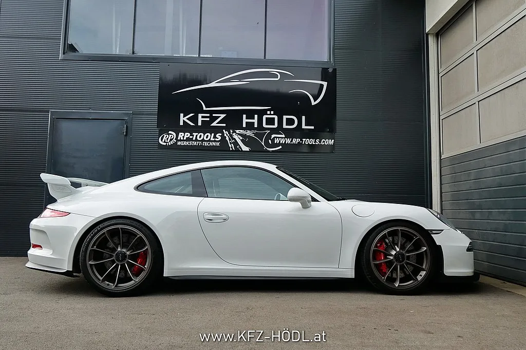 Porsche 911 GT3 Coupé DSG*Clubsport*Approved* Image 7
