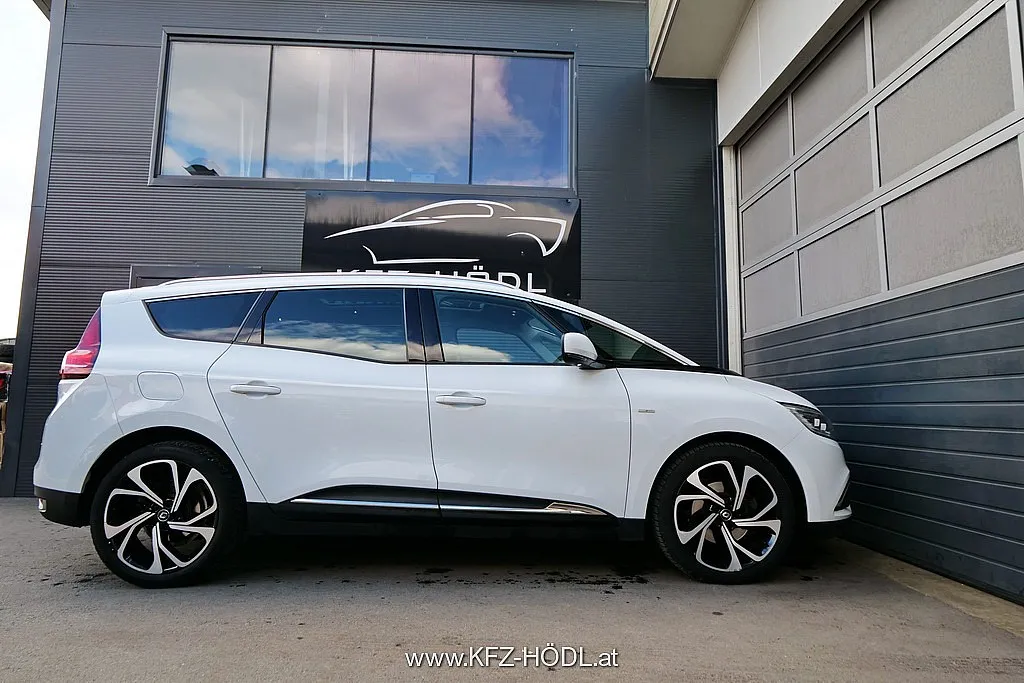 Renault Grand Scénic Energy dCi 130 Bose Image 5