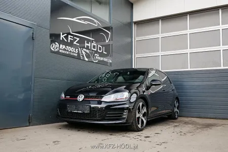 Volkswagen Golf GTI 2,0 TSI Performance