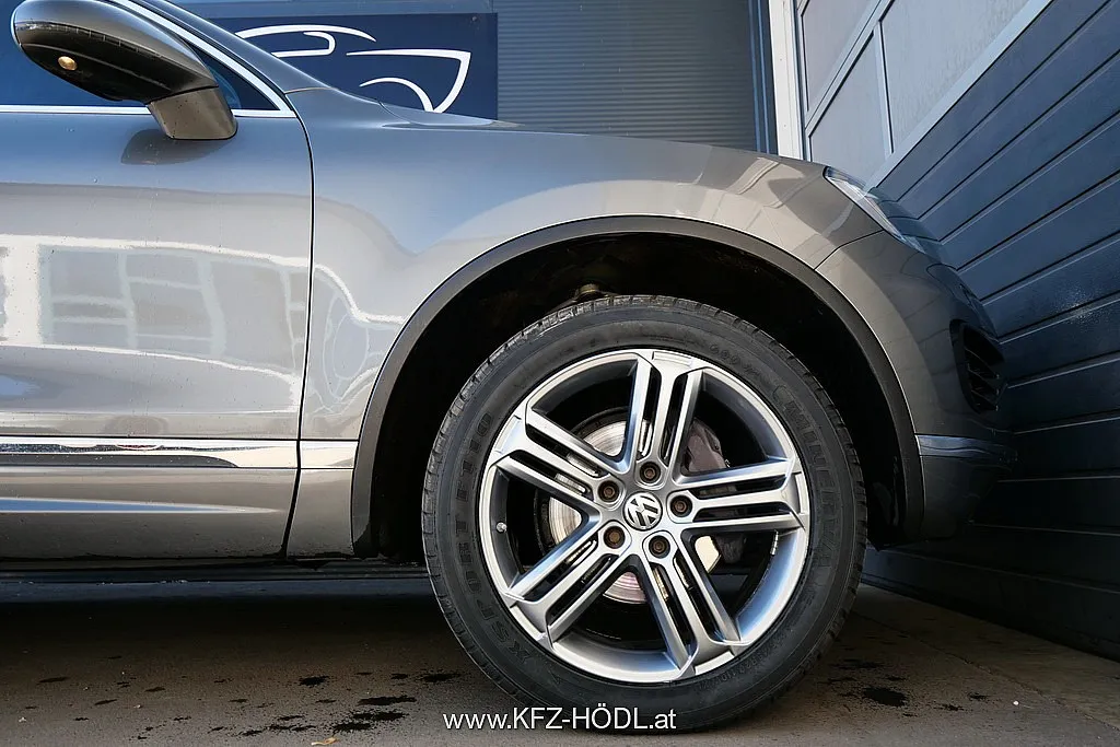 Volkswagen Touareg Sport Austria V6 TDI BMT 4Motion Aut.*R-line* Image 7