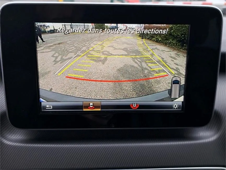 Mercedes-Benz V 250  Image 7