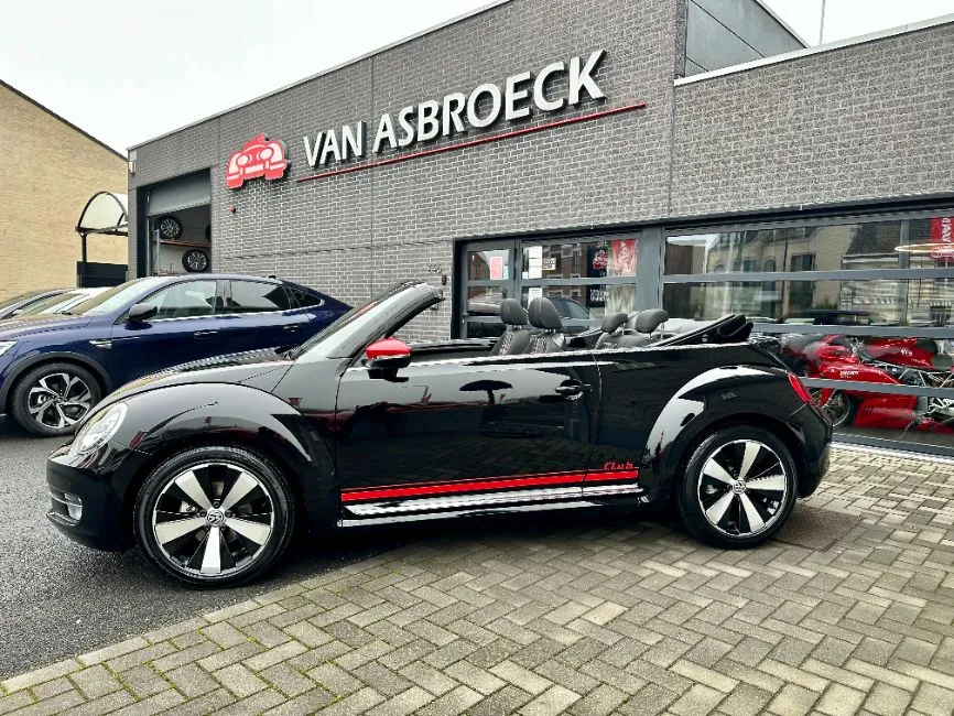 Volkswagen Beetle Cabriolet 1.2 TSi Club Image 2