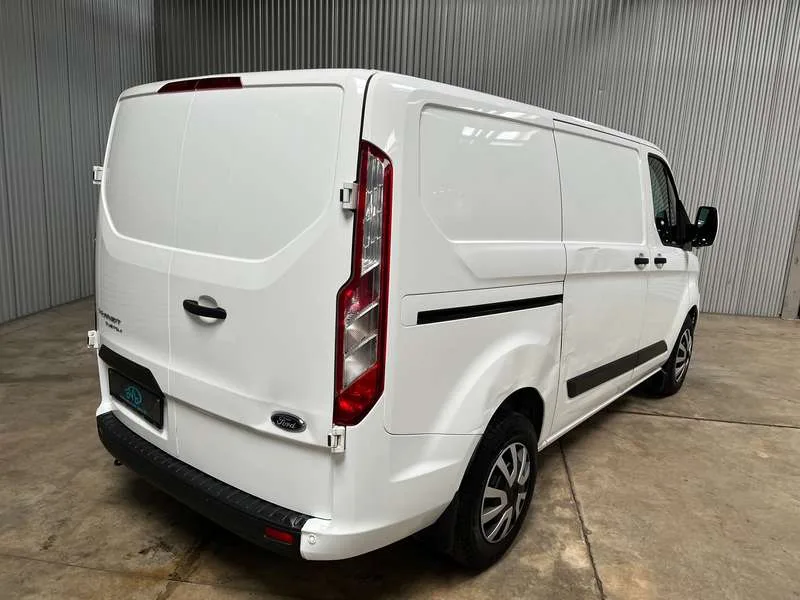 Ford Transit Custom 2.0 TDCi L1H1 Trend Automaat *€ 14900 NETTO* Image 4