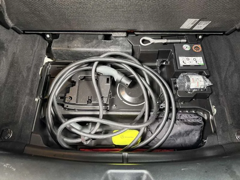 Mercedes-Benz CLA 250 CLA 250 e PHEV Business Line Image 13