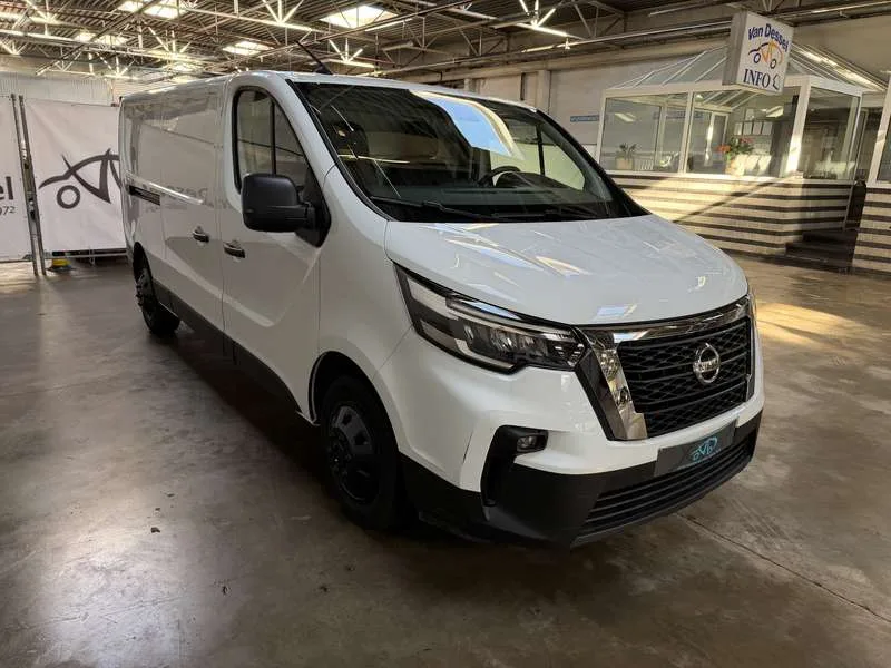 Nissan Primastar 2.0 dCi L2H1 Acenta L2H1 *€ 19.990 NETTO* Image 4