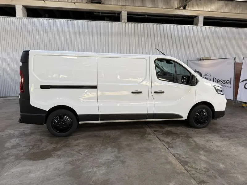 Nissan Primastar 2.0 dCi L2H1 Acenta L2H1 *€ 19.990 NETTO* Image 6