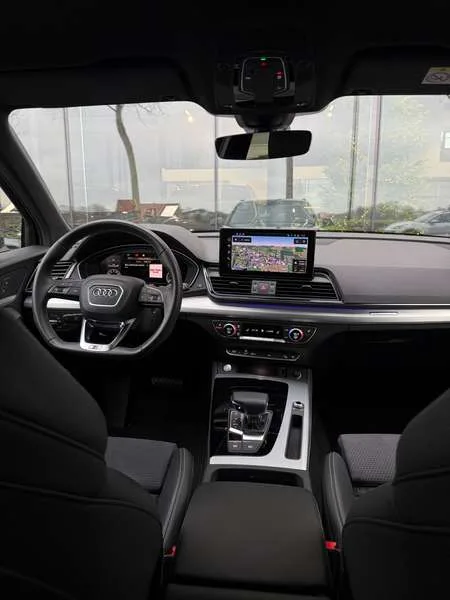 Audi Q5 Hybrid,3 x S-Line,Matrix licht,LED Black Optic,20' Image 4