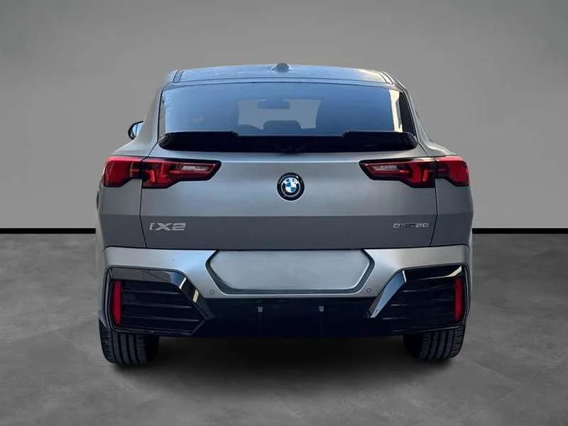 BMW iX2 M-Sport Pro,Panodak,Elektr zetels,Memory,360°cam Image 3