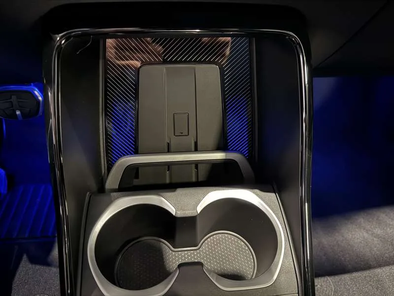 BMW X1 M-Pack,Alcantara zetels,Camera,LED's ,Alu velg 18' Image 14