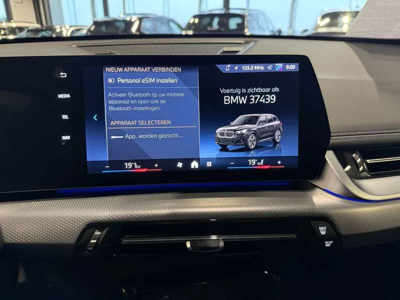 BMW X1 M-Pack,Alcantara zetels,Camera,LED's ,Alu velg 18' Image 16