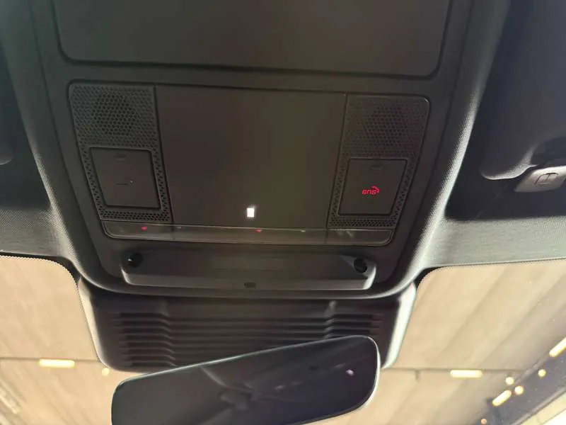 Land Rover Discovery Sport Plug in Hybrid,R-Dynamic,Leder,Camera,360° Camera Image 16