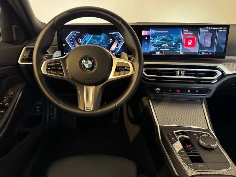 BMW 320 i Touring - M Sport/ActiveCruise/Camera/HiFi/DAB Image 10