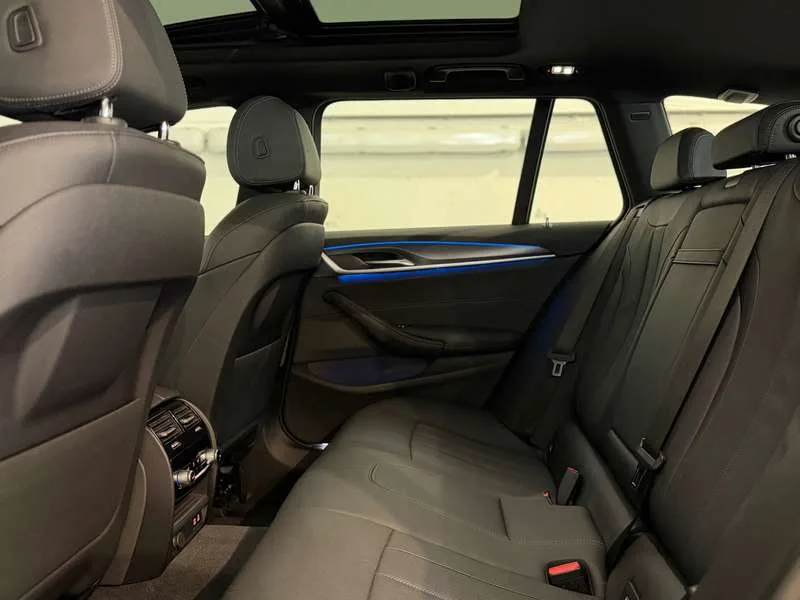BMW 530 e xDrive Touring - MSport/Pano/DrivAssProf/Headup/ Image 14