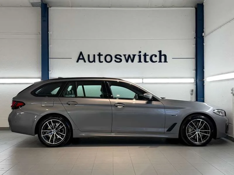 BMW 530 e xDrive Touring - MSport/Pano/DrivAssProf/Headup/ Image 5