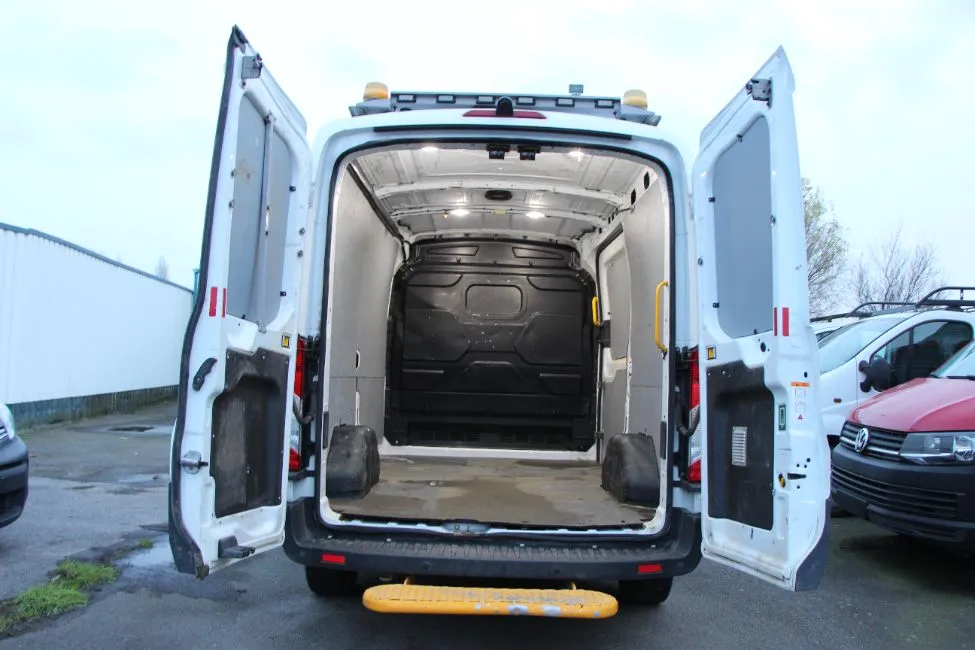 Ford Transit 2.0 Tdci EU6 Airco Garantie 14800+Btw Image 12