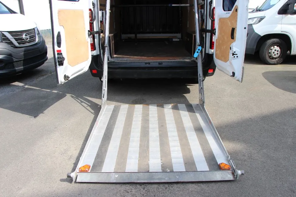 Opel Movano Lift 500kg EU6 L3H2 Warranty  Image 14