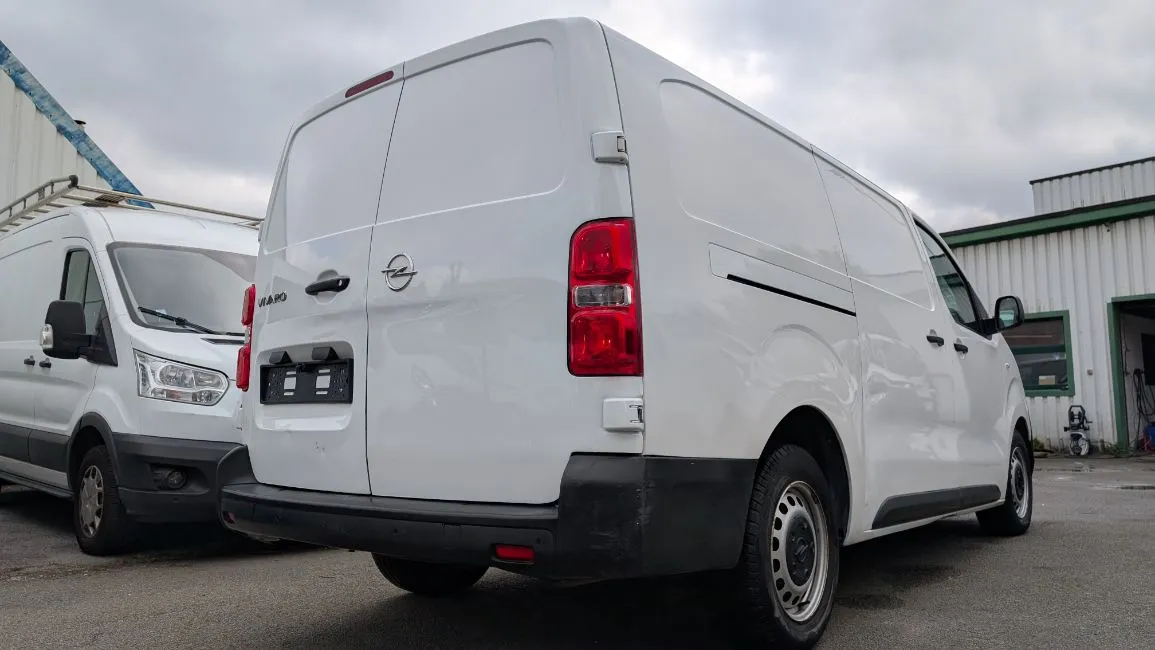 Opel Vivaro 1.6 Cdti Airco EU6 Warranty Image 4