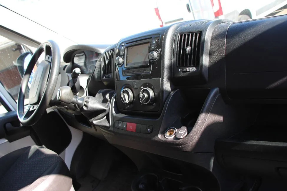 Peugeot Boxer 2.0 Hdi EU6 Airco CruisContr. Garantie Image 11