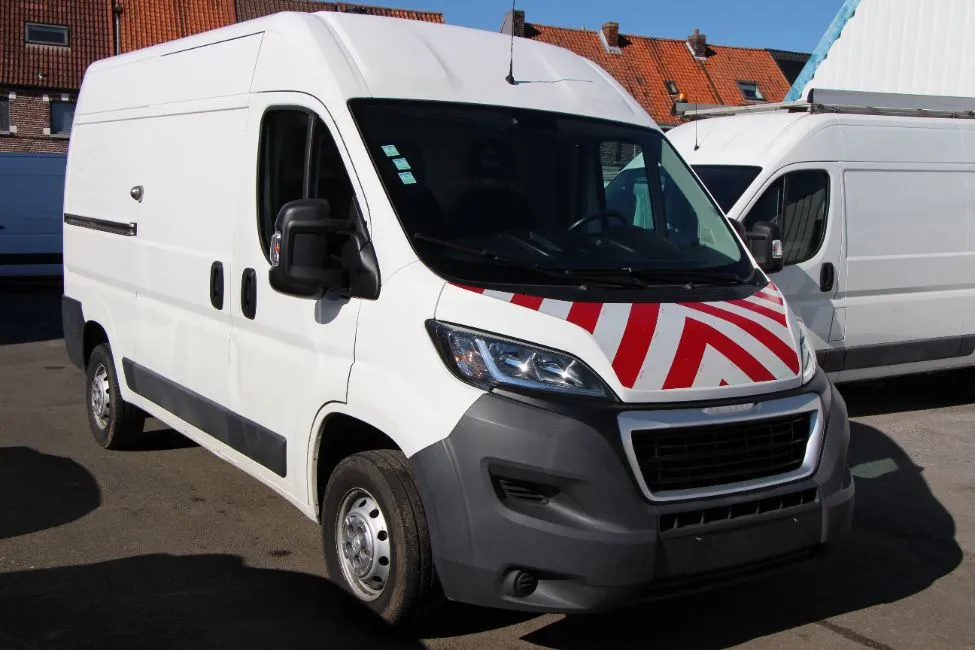 Peugeot Boxer 2.0 Hdi EU6 Airco CruisContr. Garantie Image 3