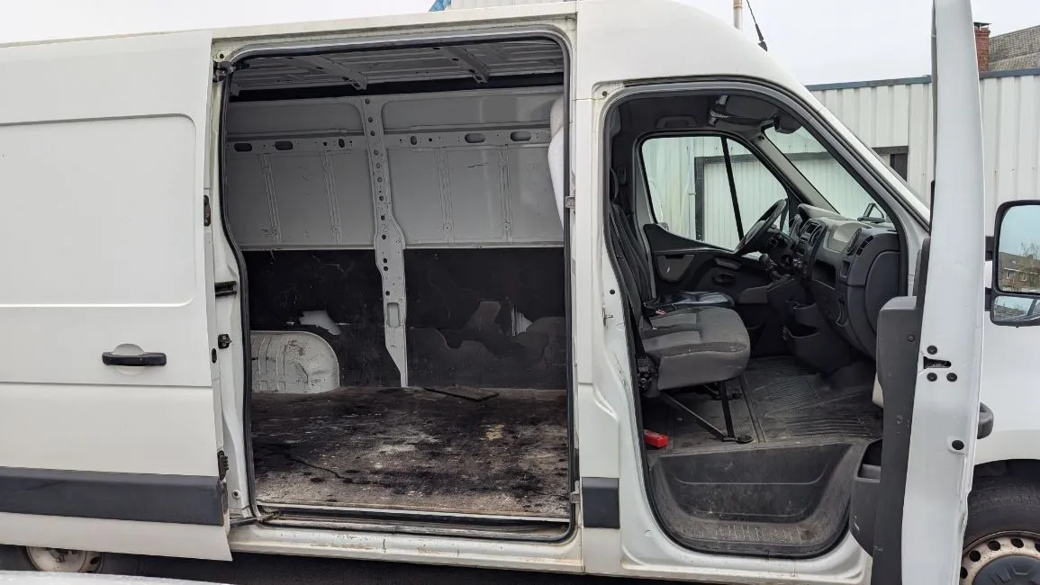 Renault Master 2.3 Dci EU5 L2H2 Image 10