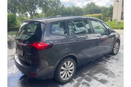 Opel Zafira Tourer 