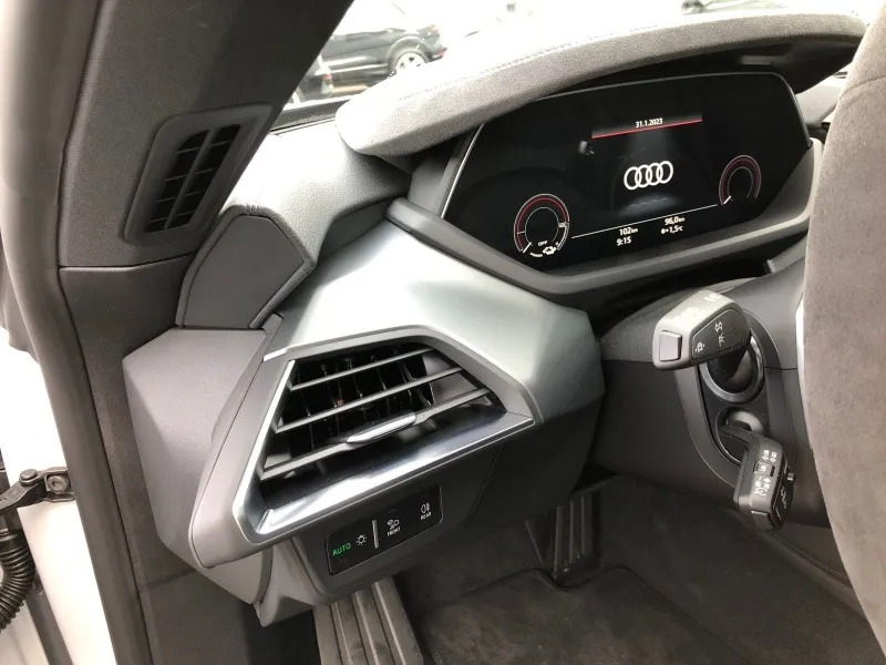 Audi E-Tron GT Quattro =Carbide Brakes= Panorama Гаранция Image 9