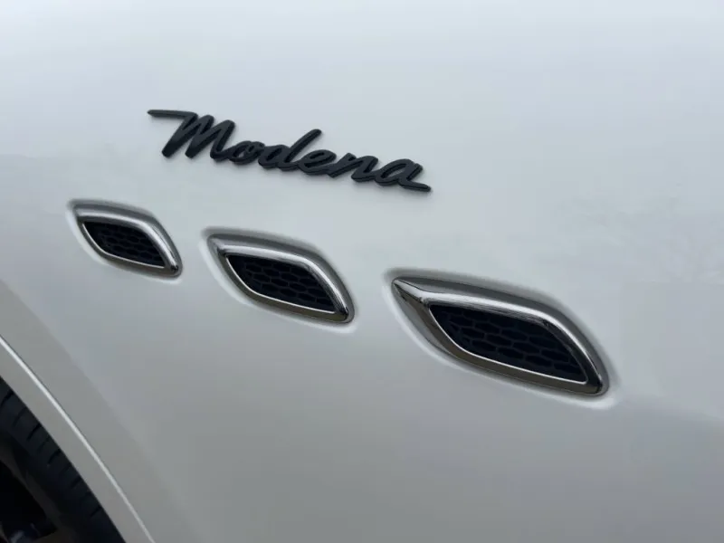 Maserati Levante Q4 =Modena S= Carbon/Panorama Гаранция Image 4