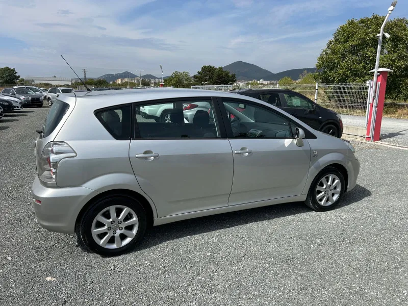 Toyota Corolla verso (KATO НОВА) Image 5