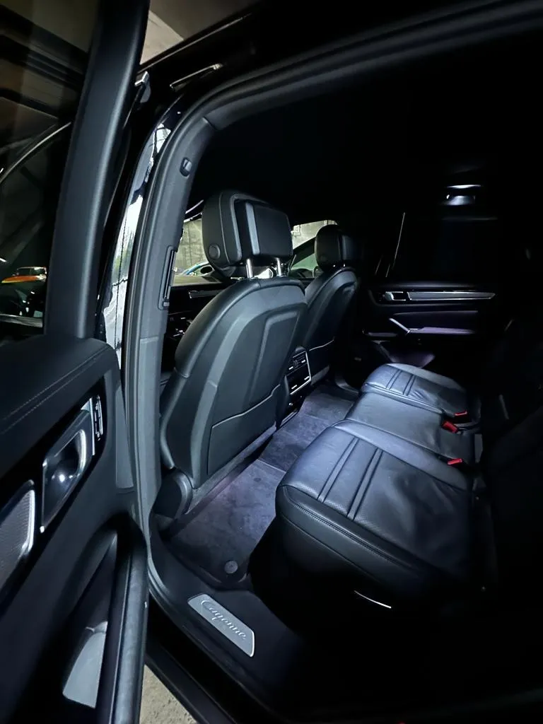 Porsche Cayenne Cayenne 3.0 V6 Image 5