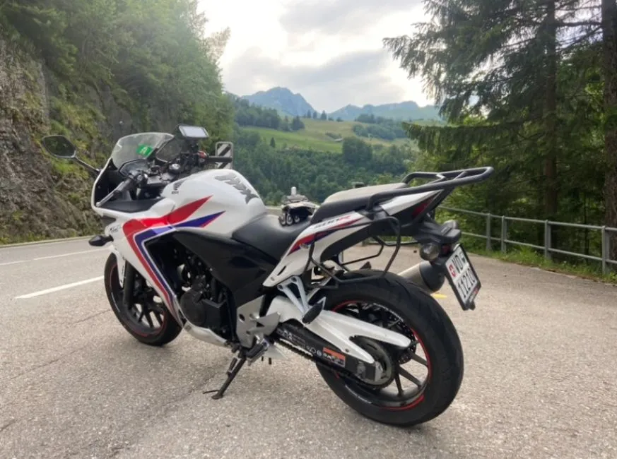 Honda CBR 500 R  Image 3