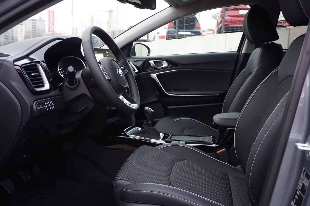 Kia XCeed 1.4 T-GDI 2-Zonen-Klima...  Image 9