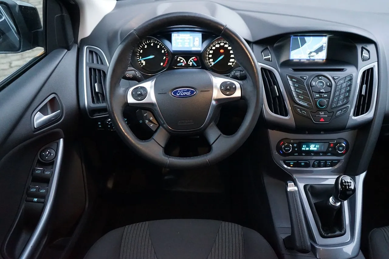 Ford Focus Turnier 1.0 EcoBoost...  Image 9