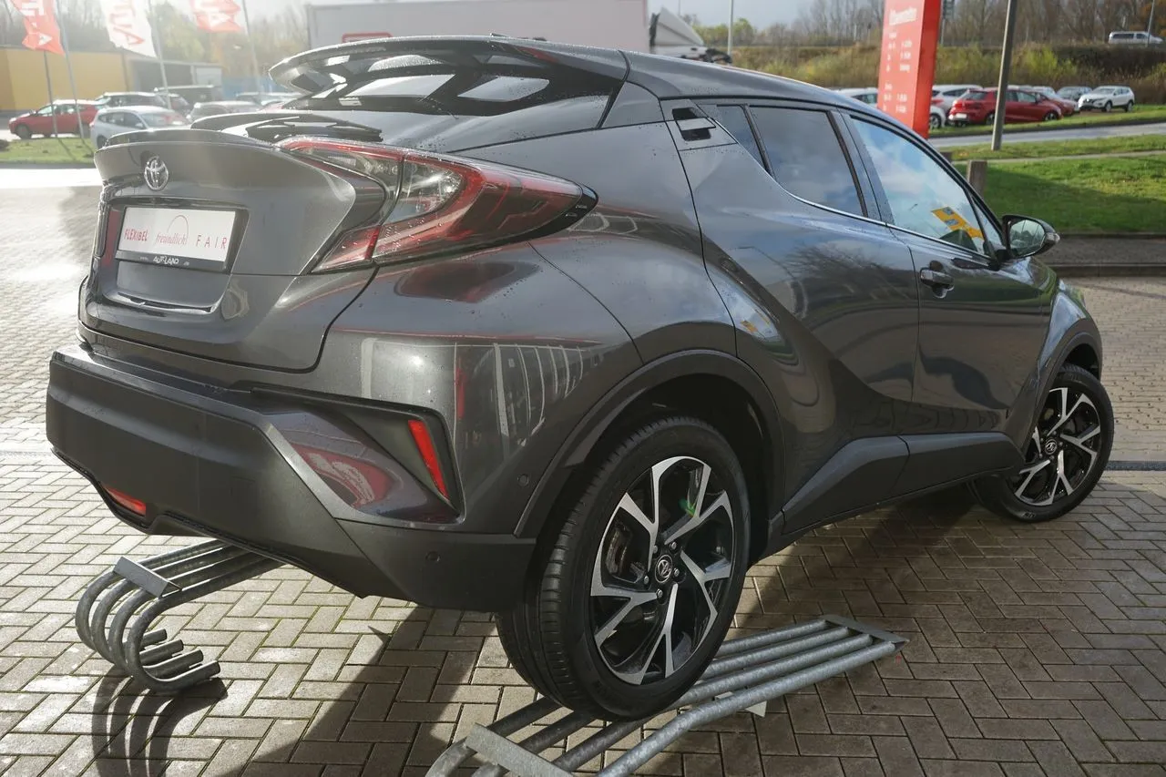 Toyota C-HR 1.2 Style Selection...  Image 4
