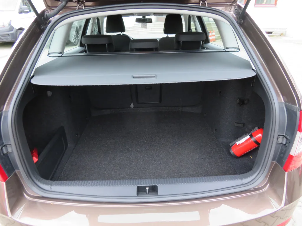 Skoda Octavia COMBI 1.4 TSI DSG AMBITION*NAVI*PDC* Image 10