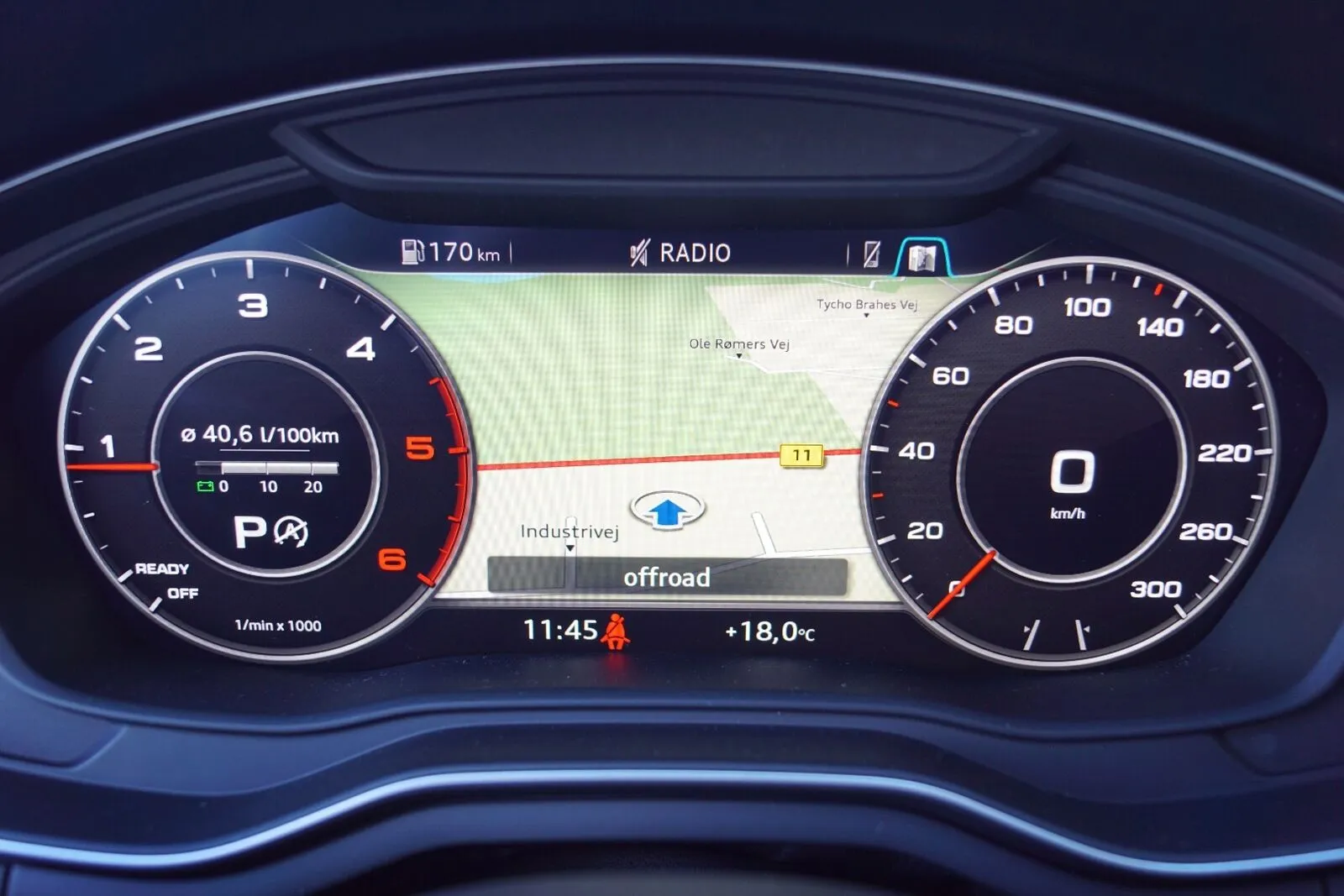 Audi A4 2,0 TDi 150 Sport Avant S-tr. 5d Image 9