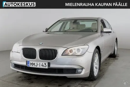 BMW 740 740 dA F01 Sedan xDrive *Suomi-auto / Neliveto / Nahkaverhoilu / Sähköpenkit muistilla / Navigointi / Tutkat + Kamera* - Autohuumakorko 1,99%+kulut -