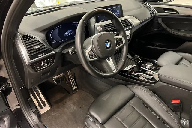 BMW X3 G01 xDrive 30e A Charged Edition M Sport *Aktiivi vakkari / HUD / Panorama / Adapt.ajovalot / Suomi-auto* - BPS vaihtoautotakuu 24 kk Image 8
