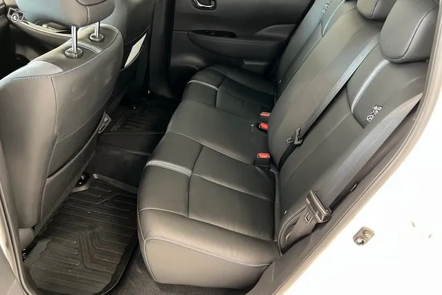 Nissan Leaf Tekna MY21 40 kWh FI Image 9