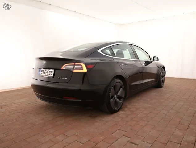 Tesla Model 3 Long-Range Dual Motor AWD - Suomi-auto, 2xvanteet, Autopilot - Ilmainen kotiintoimitus Image 2