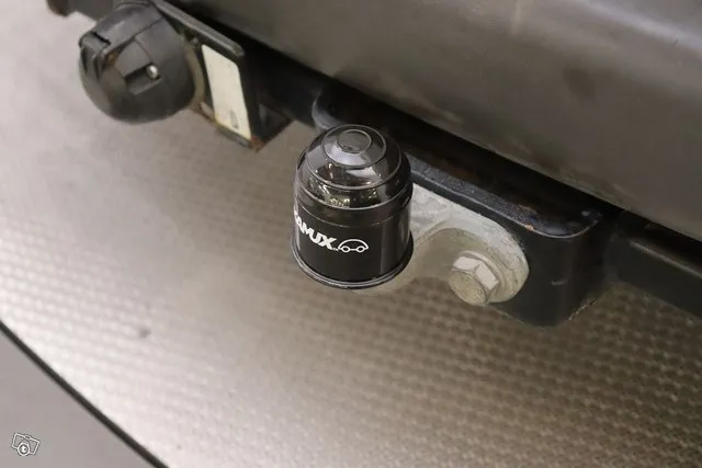 Volkswagen Transporter Kombi 2,0 TDI 103 kW / Juuri huollettu / PA. lisälämmitin / Koukku / Suomi-auto / BT-audio / Image 9