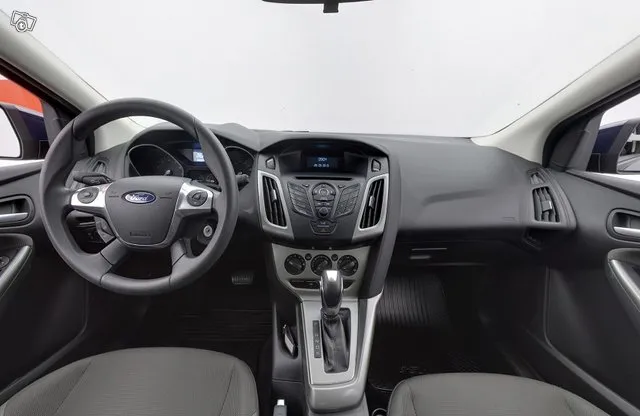 Ford Focus 1,6 125 hv PowerShift Trend A6 5-ovinen - Automaattivaihteinen, LED- lisäpitkät Image 9