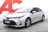 Toyota Corolla Sedan 1,8 Hybrid Active - / Plus-paketti / Bi-LED / Kamera / Älykäs mukautuva vakionopeussäädin / Navi / Thumbnail 1