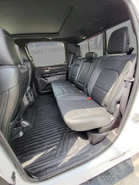 Dodge RAM Sport Image 4