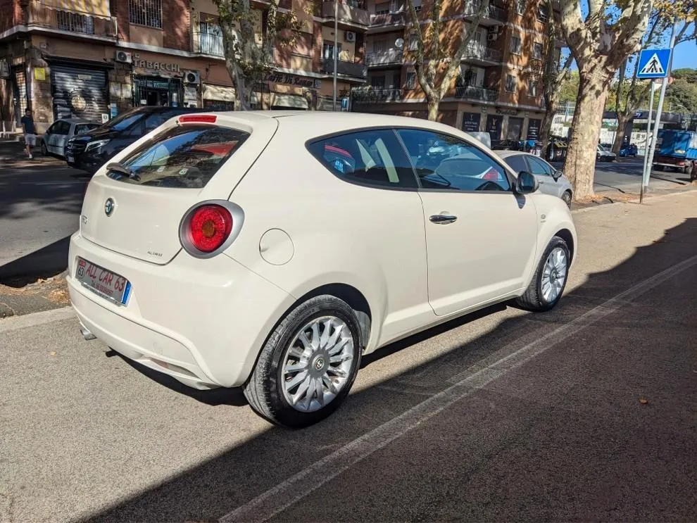 ALFA ROMEO MiTo  Image 4