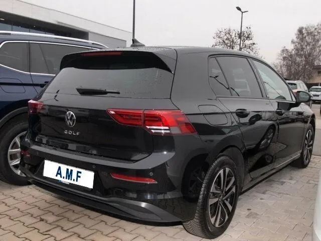 VOLKSWAGEN Golf  Image 3