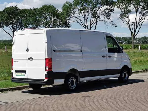 Volkswagen Crafter 2.0 L3H2 (L2H1) Airco Image 3